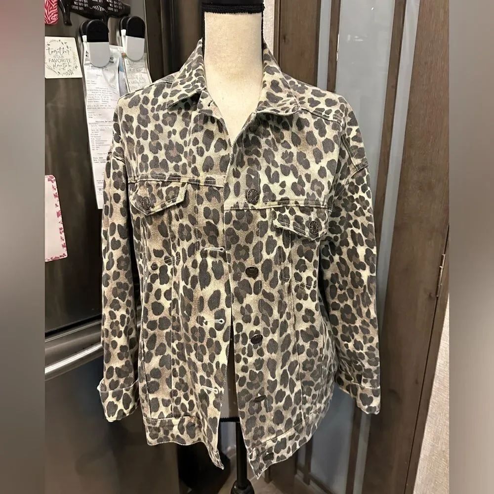 Macaron Leopard Jacket
